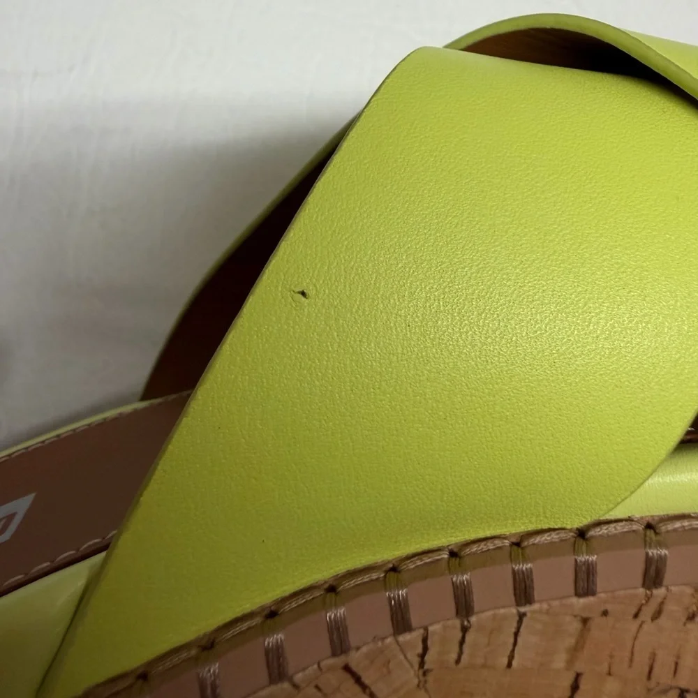 Fitflop Eloise leather Neon Lime Crisscross Platform Slide Sandals size 6 nwot